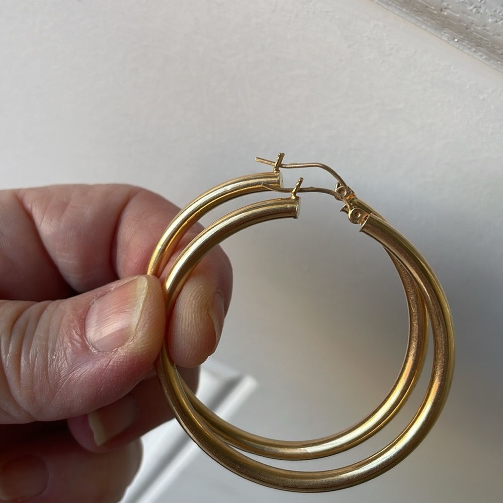 14K Yellow Gold Big Classic Hoop Earrings⭐️ - Picture 2 of 13